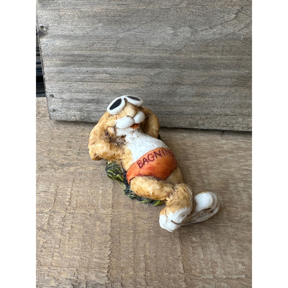 Artefice Ottanta Italy Resin Bunny Figurine Sunglasses Bagnino Hand Painted